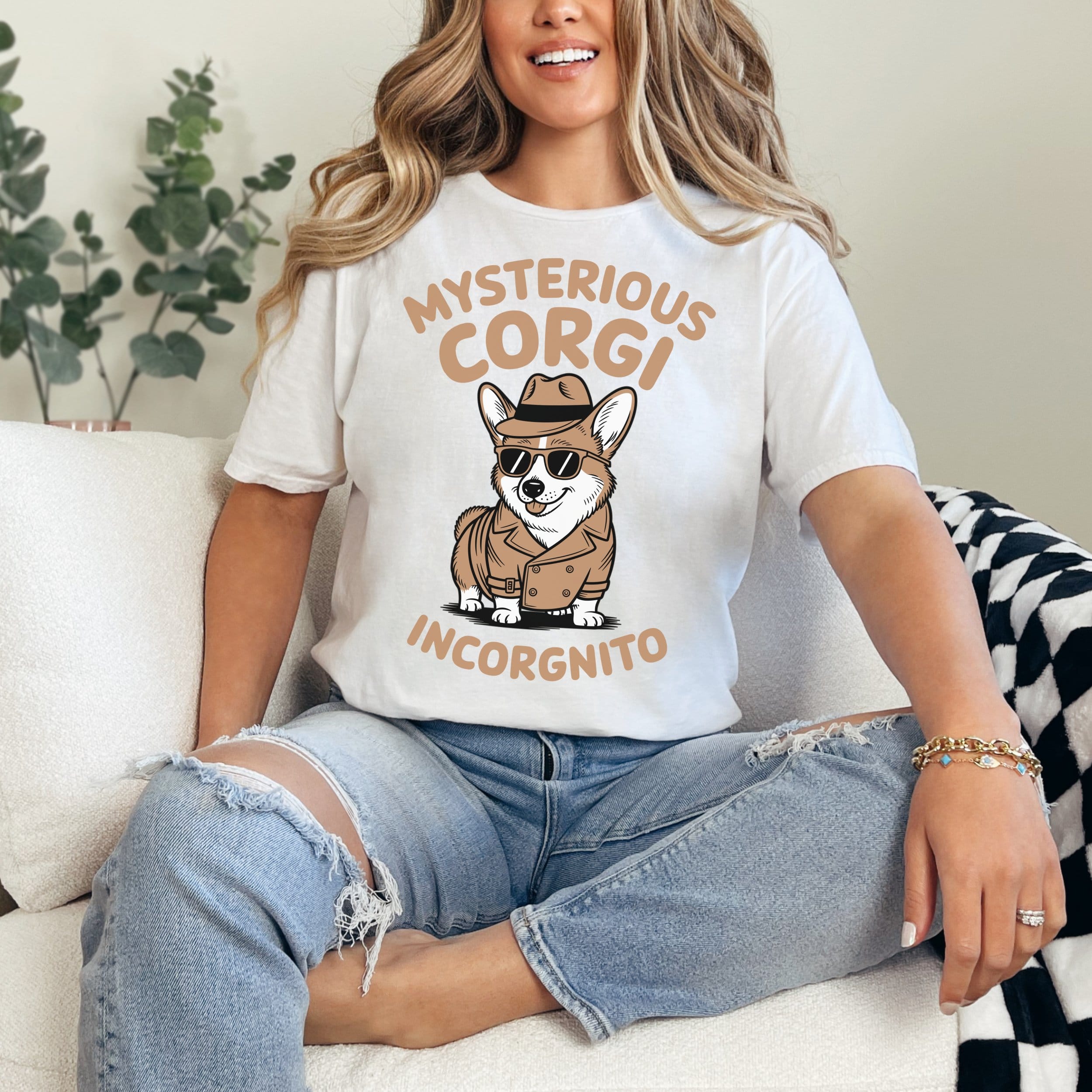 Mysterious Corgi Incorgnito T-Shirts