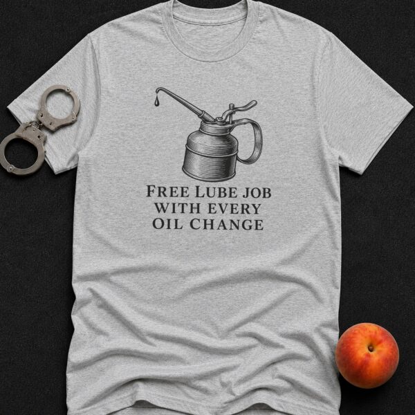 Mechanic sarcastic t-shirt with vintage oil can graphic